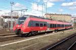 DB Regio 442 633 treft am 5 April 2018 in Berlin-Lichtenberg ein.