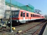 Triebwagen BR 628 der DB Regio gesehen bei der Zwischenstation in Bad Drkheim auf seiner Fahrt von Neustadt/Weinstrae nach Grnstadt am 14.04.2014