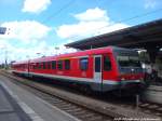 628 656 und 928 656 als RE6 mit ziel ckermnde Stadthafen im Bahnhof Gstrow am 15.7.14