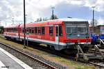 928 450 war abgestellt beim bahnhof niebll,17.04.17