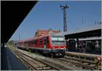 Der DB 628 698 erreicht als RE 93 von Friederichshafen den Bahnhof Lindau Insel.