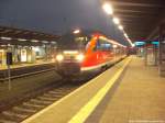 642 185 / 685 als RE8 mit ziel wismar im Bahnhof Rostock Hbf am 14.12.13