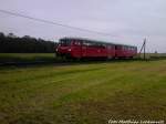 um Extakt 9:45 kam der 172 001-0 & 172 901-7 beim Bahnbergang Neklade in Richtung Lauterbach Mole angefahren am 2.6.13