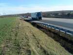 SZM Volvo FH mit Khlkofferauflieger gesehen auf der A 6 - Hhe Autohof Grnstadt - am 28.01.2014