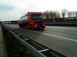 SZM Mercedes-Benz Actros 1845 mit Chemietankauflieger der Spedition Weise & Sohn gesehen auf der A 61, Hhe Raststtte Dannstadt, am 18.02.2014