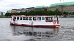 Hamburg - Alsterdampfer Saselbek auf der Binnenalster.