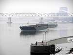 Frachtschiff aufm Rhein in Mannheim am 9.1.17