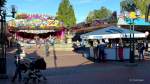 Munster (Örtze) - Herbstmarkt um den Gänsebrunnen.