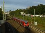 1440 008 und eine weitere 1440 als S8 nach Mönchengladbach, 14.9.15 in Barmen.