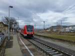 RE 1 (Gttingen - Glauchu/Plauen)  und RE 3 (Erfurt - Altenburg) in Gschwitz, 612 099 nach Glauchau vorne.