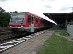 628/928 498 am 08.08.2012 im Bahnhof Kln-West.