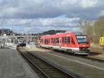 DB 648 751 ( Stadt Bad Harzburg ) nach Bad Harzburg, NWB VT 643 308 nach Paderborn in Kreiensen am 12.2.14.