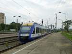 HEX-VT 805 nach Thale Hbf bei der Ausfahrt am 1.9.15 in Magdeburg, vorne noch ein Zugteil nach Blankenburg.