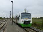 VT 005 der EB wartet am 16.10 in Khnhausen auf den Gegenzug nach Erfurt.