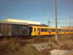 U-Bahn Zug (mit Schutzwagen)fr die BVG in Berlin, fertig zur berfhrung!  Aufgenommen in Hennigsdorf bei Berlin (msste so aus dem Jahr 2003 oder 2004 sein).