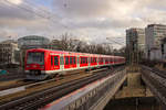 Nachschuss auf den S-Bahn-Triebwagen 474 021.