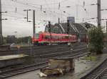 620 022 erreicht als RB25 aus Meinerzhagen den Kölner Hauptbahnhof.