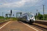 Auf der Fahrt von Magdeburg ber Dessau nach Leipzig hat 1440 301 soeben einen Zwischenhalt in Magdeburg-Neustadt eingelegt und wird auf dem Weg zum nchsten Zwischenhalt in Biederitz in Krze die