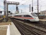 411 051 fährt am 07.08.14 in München Hauptbahnhof ein.