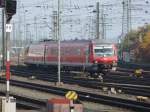 610 009 fhrt in den Nrnberger Hauptbahnhof ein. 29.10.2011