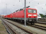 143 276 stand,am 11.Juli 2020,vor 147 006 und 147 005,in Stralsund.