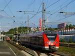 1440 024 hat gerade in Oberbarmen gehalten und fährt nun weiter nach Westen.