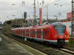 S8 nach Mönchengladbach mit 1440 326 als vorderer Einheit, 23.12.15