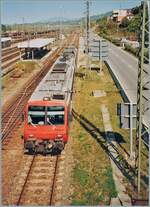 Ein SBB NPZ (zweiteilig) verlsst Weil am Rhein in Richtung Lrrach. 

ein Analogbild vom Herbst 2003