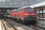 Freude war gro 218 400-0 mit EC 194 von Mnchen Hbf nach Zrich HB kurz vor der Ausfahrt im Hbf Mnchen.29.03.2012