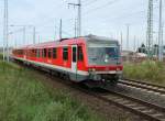 oh oh hat der Lokfhrer etwar geschlafen?die Anzeige stimmt nicht ganz:  RE 4324 von Rostock Hbf nach Ludwigslust kurz nach der Ausfahrt im Rostocker Hbf.20.09.2011