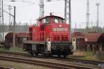 290 527-1 kam fotofreundlich durch Rostock-Toitenwinkel gefahren.27.04.2012