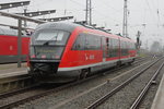 642 551 als RB12 von Rostock Hbf nach Graal-Müritz bei der Ausfahrt im Rostocker Hbf bei Regen.22.10.2016