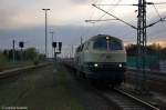 216 224-6 Eisenbahnbetriebsgesellschaft Mittelrhein GmbH (EBM Cargo) mit Flachwagen, bei der Durchfahrt in Rathenow und fuhr in Richtung Wustermark weiter.