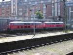 Zwei 218er unterwegs am 05.Juni 2010 in Hamburg Hbf.