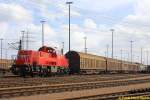 261 036 mit Güterzug im Hafenbahnhof Alte Süderelbe am 01.04.2015