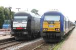 ER20 Treffen im Bahnhof Niebll links ER20-014 mit NOB 80510 von Hamburg-Altona Richtung Westerland(Sylt)rechts DE2000-01 mit NOB 80519   von Westerland(Sylt)Richtung Hamburg-Altona.Aufgenommen am