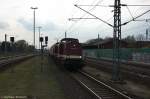 204 311-5 (202 311-7) & 204 347-9 (202 347-1) MTEG - Muldental Eisenbahnverkehrsgesellschaft mbH mit einem leeren Hackschnitzelzug, bei der Durchfahrt in Rathenow und fuhren in Richtung Wustermark