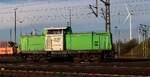 SETG V100.57 oder 212 357-8 REV/HTS/01.12.20 wie immer mit freundlichem Personal ausgestattet auf Rangierfahrt an der blauen Br�cke.