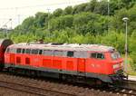 br-1-218-v-164-db/572970/db-218-333-3-als-schublok-einer DB 218 333-3 als Schublok einer RB nach Kiel aufgenommen im Bahnhof Schleswig am 29.06.2014(Bild 2).