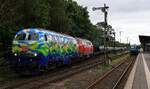 DB 218 443-0 + 424-0 verlassen Nieb�ll mit dem blauen AZS der RDC/RAG Richtung Westerland. 14.06.2026