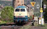 Nachschuss auf die RP 218 381-2 die am morgen des 13.08.2025 zügig durch Oberwesel dieselte.