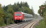 br-1-245-traxx-3-p160-de-me-db/676805/db-245-025-mit-re-6 DB 245 025 mit RE 6 nach Westerland aufgenommen in Loheide(Langenhorn). 19.10.19