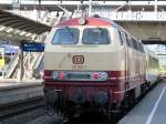 217 001-7 mit Messzug aufgenommen am 09.07.10 am Freiburger Hbf 