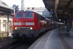 218 480-2 mit einem Regionalexpress in Karlsruhe Hbf am 10.08.2010