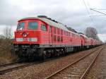 Am 08.02.2009 zeigt sich die 234 344 in Cottbus.Bereits z-gestellt und auf Hilfsdrehgestellen wartet die 140 Km/H Lok auf ihr Schicksal.