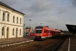 Im Bahnhof von Bischofswerda erhlt 612 605-6 Ausfahrt nach Dresden.