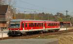 DB 628/928 685 kam aus Kiel und hat hier Einfahrt in den Flensburger Bahnhof. 20.04.11