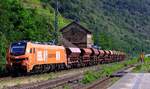 br-2-159-stadler/858612/eine-starke-orangebbl-logistik-2159-230-2 Eine starke Orange...BBL Logistik 2159 230-2 REV/14.12.21 mit Schttgutzug unterwegs Richtung Koblenz. Kaub 06.08.2024