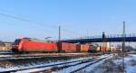 Schönes Ding ! BR 101 089-1 mit einen vollen Containerzug durchfährt den Bf Tostedt in Richtung Bremen.