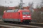 101 043-8 beim rangieren am 27.02.2015 im Rostocker Hbf.